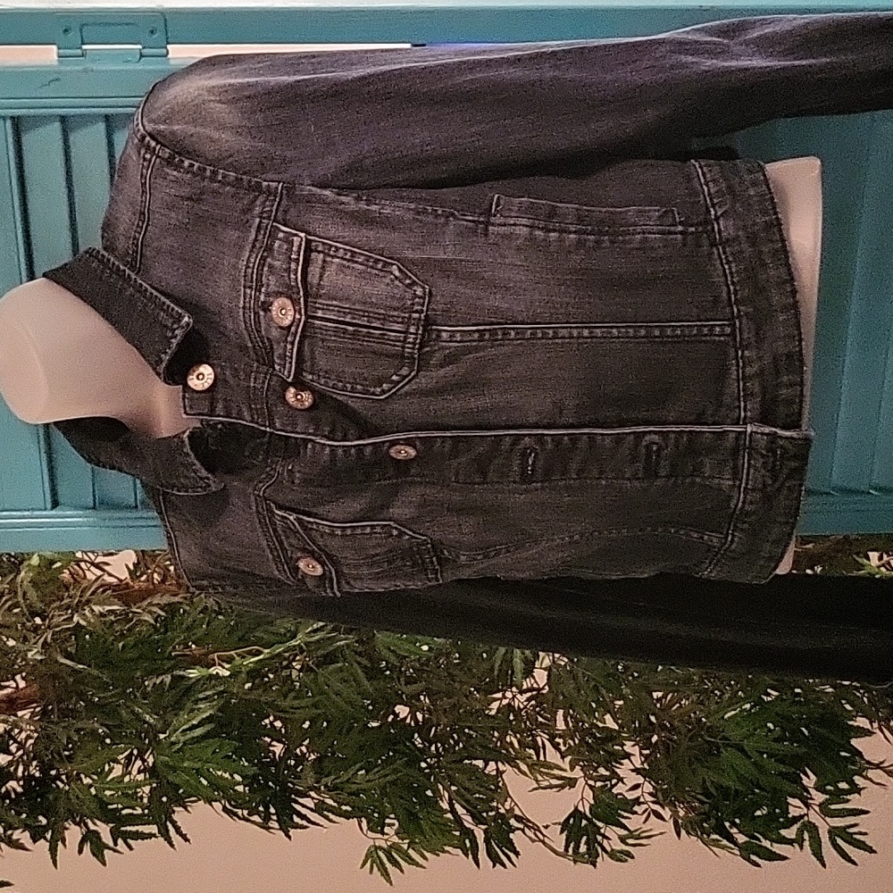 Elle denim